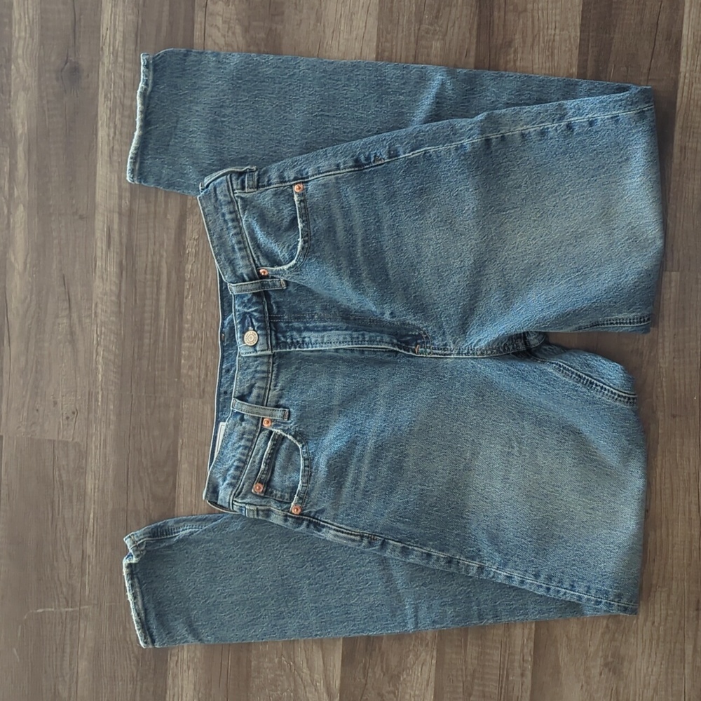 Gap high-rise mom Jean size 6 Tall
